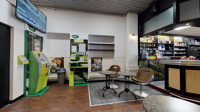 Le Grand Café